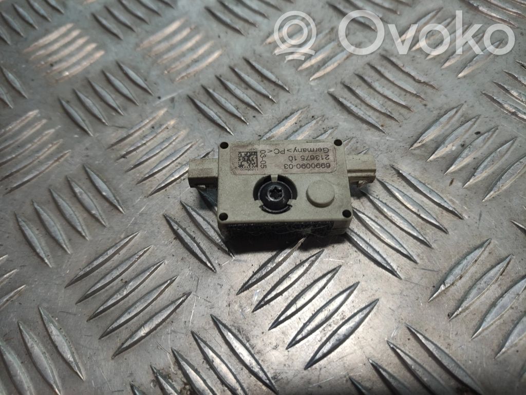 Antenos stiprintuvas   21367510,11836400,6990090