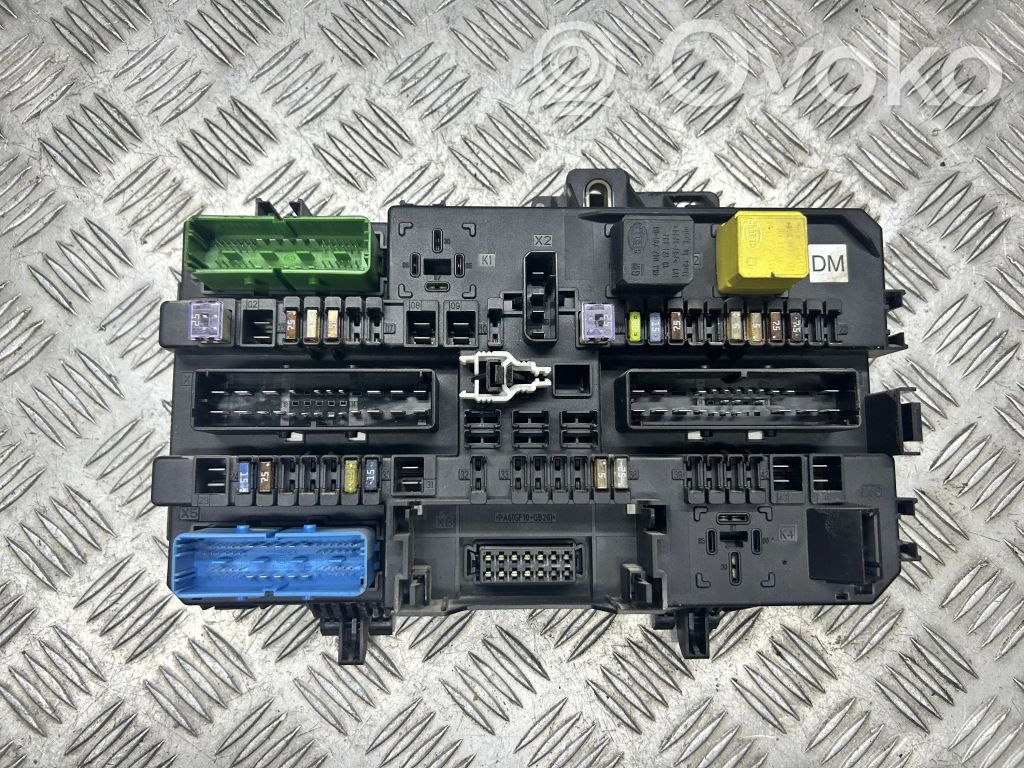 Opel Astra H Sulakemoduuli 