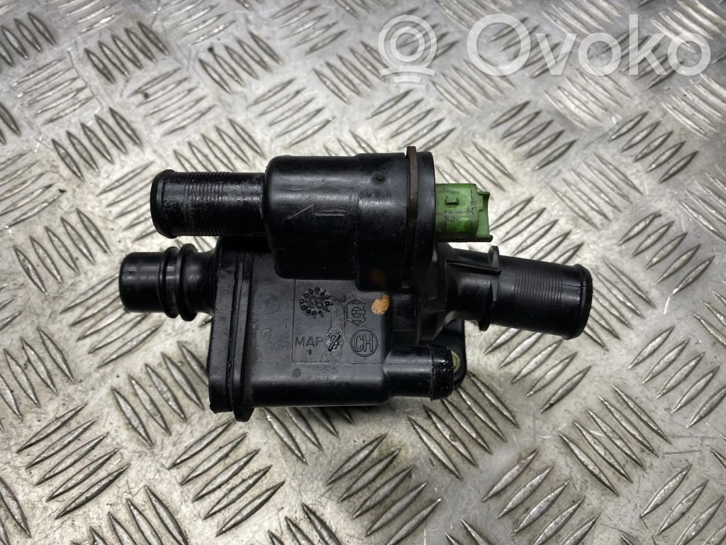 Peugeot 206 Termostat / Obudowa termostatu 