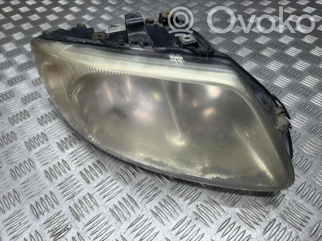 Chrysler Voyager Headlight/headlamp 