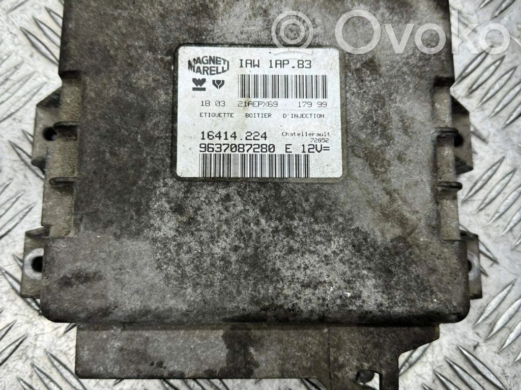 Peugeot 206 Engine control unit/module 