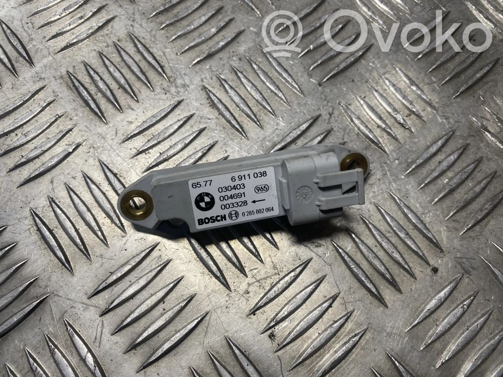 BMW 5 E60 E61 Airbag deployment crash/impact sensor 