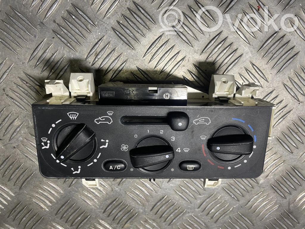 Citroen C3 Climate control unit 