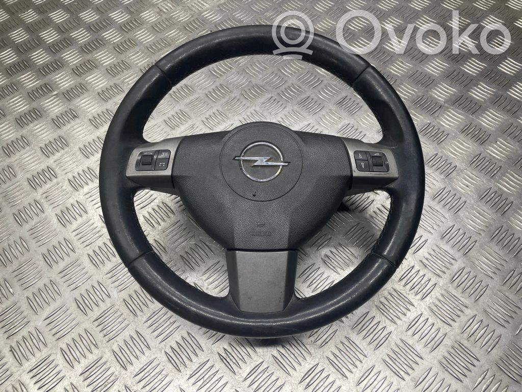 Opel Astra H Steering wheel 