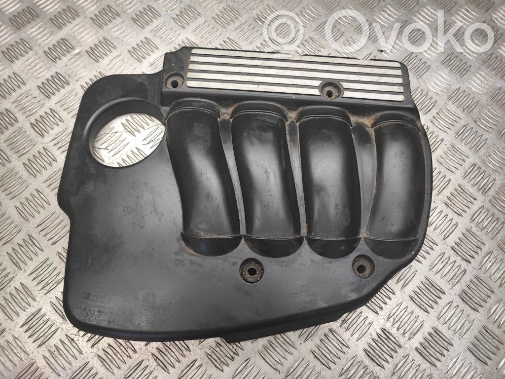 BMW 3 E90 E91 Engine cover (trim) 