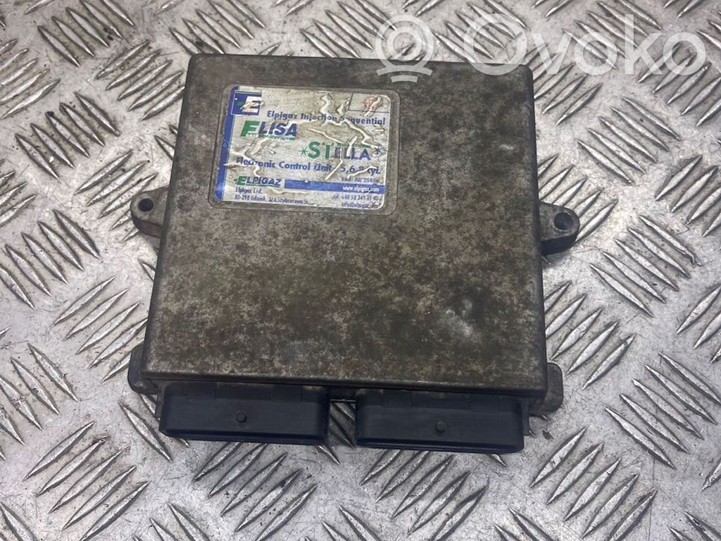 Lexus RX 300 Fuel injection control unit/module 