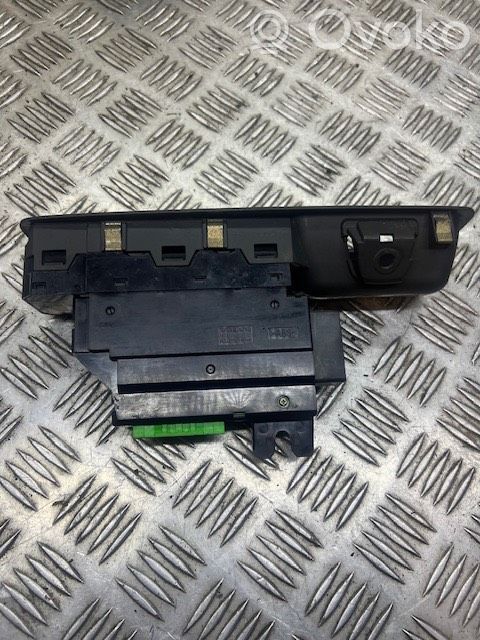 Volvo S60 Electric window control switch 