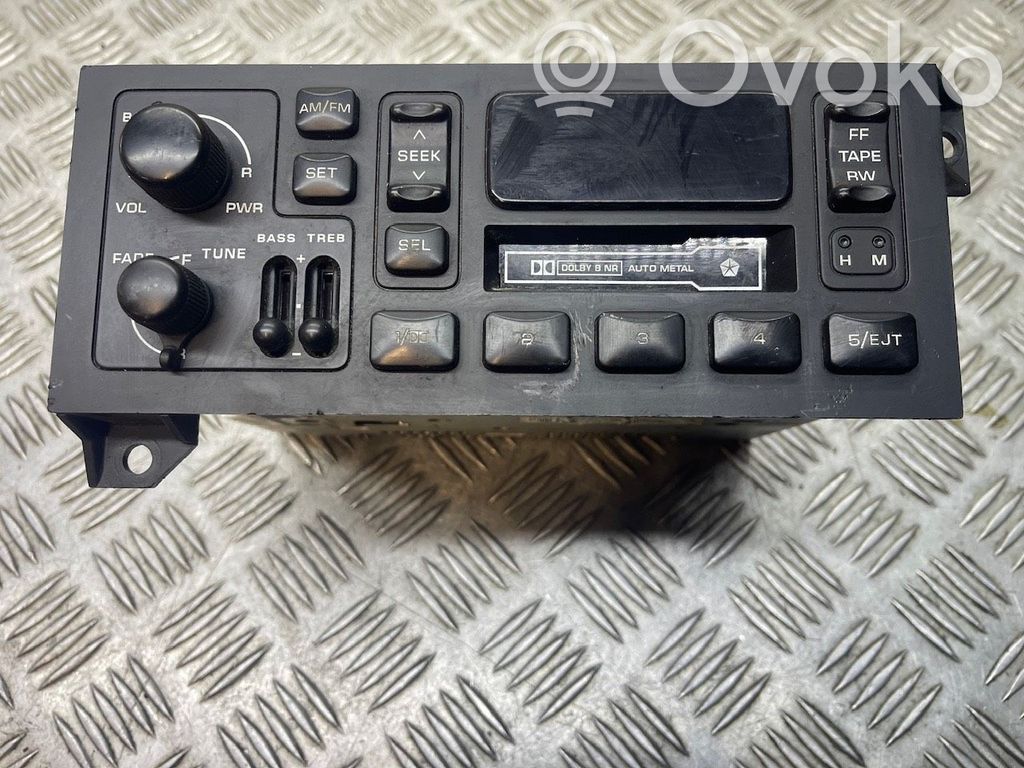 Chrysler Voyager Panel / Radioodtwarzacz CD/DVD/GPS 
