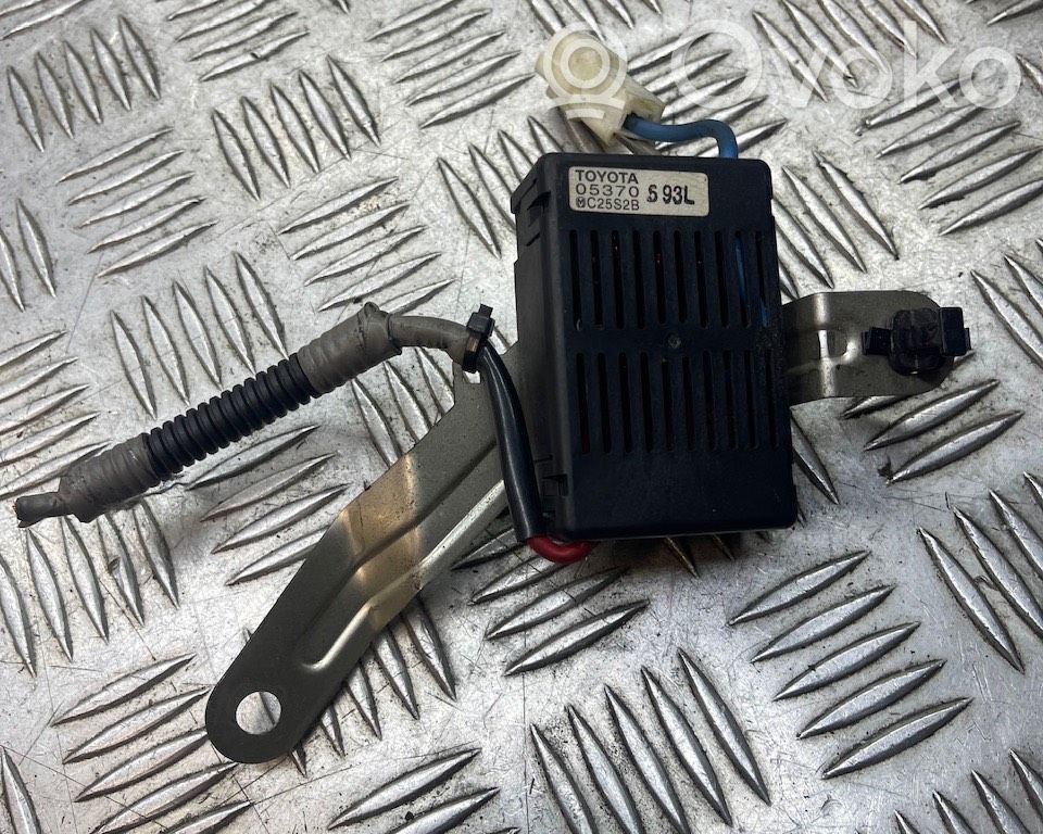 Lexus IS 220D-250-350 Antenna control unit 