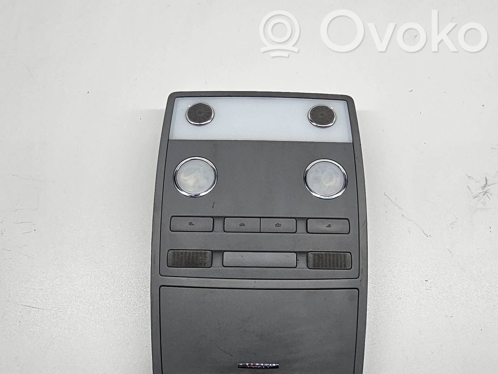 Volkswagen Phaeton Front seat light 