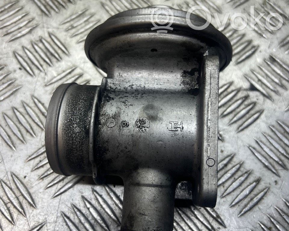 BMW 7 E65 E66 EGR valve 