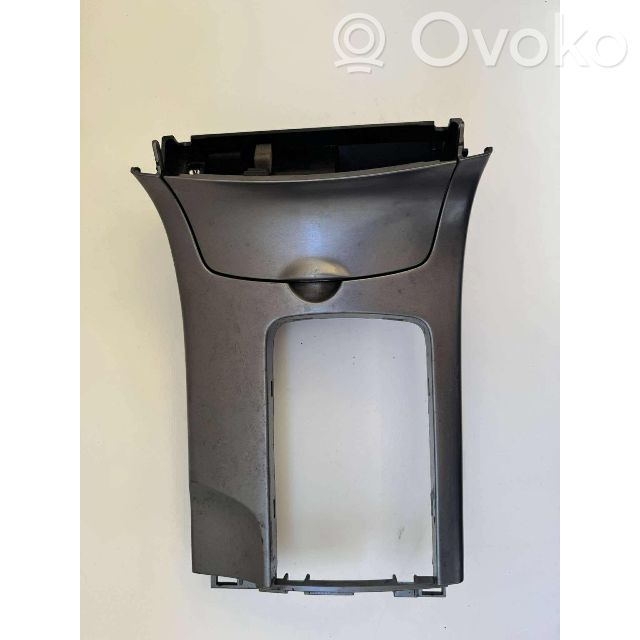 Mazda 6 Aschenbecher 