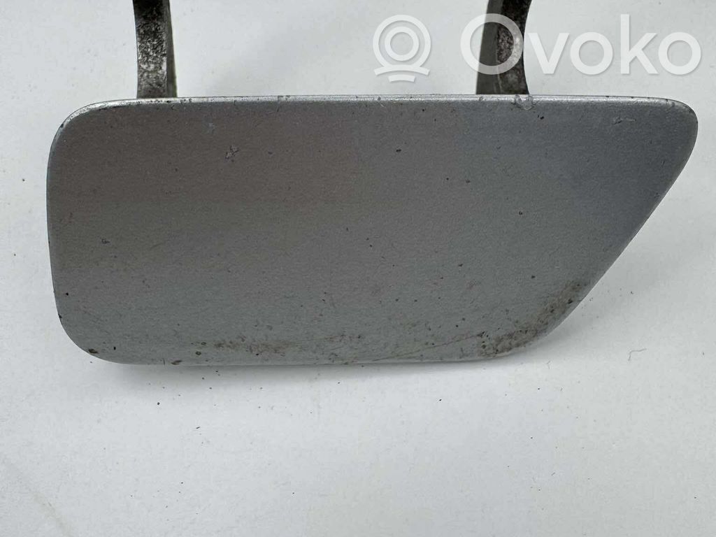 BMW 5 E60 E61 Zaślepka spryskiwacza lampy przedniej 