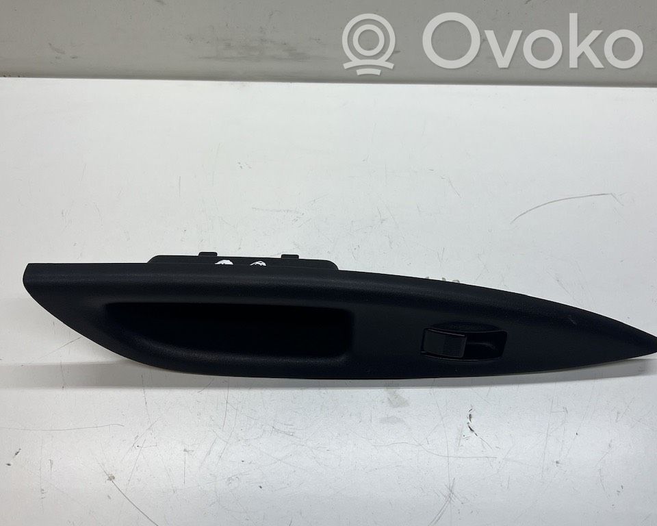 Mazda 6 Electric window control switch 