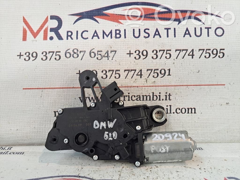 BMW 5 E60 E61 Galinio stiklo valytuvo varikliukas 