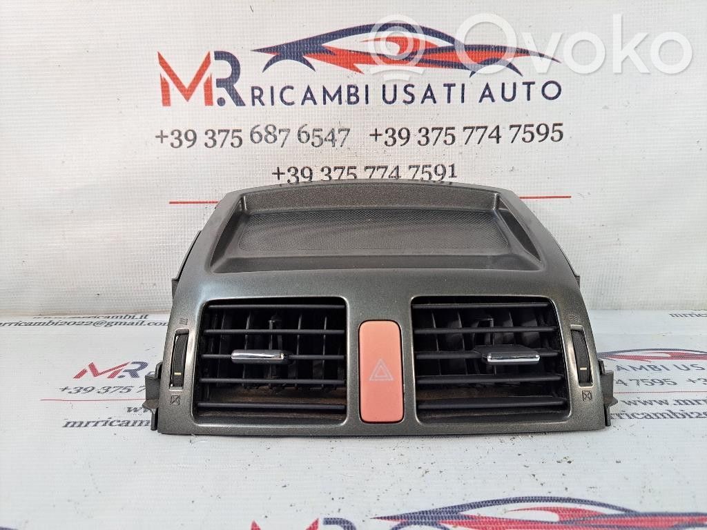 Toyota Auris 150 Salono oro latakas (-ai) 