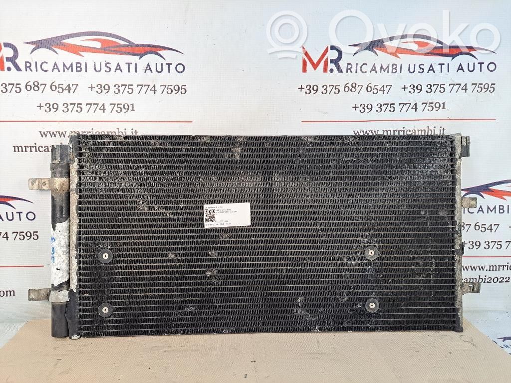 Audi A5 8T 8F Ilmastointilaitteen kompressorin pumppu (A/C) 