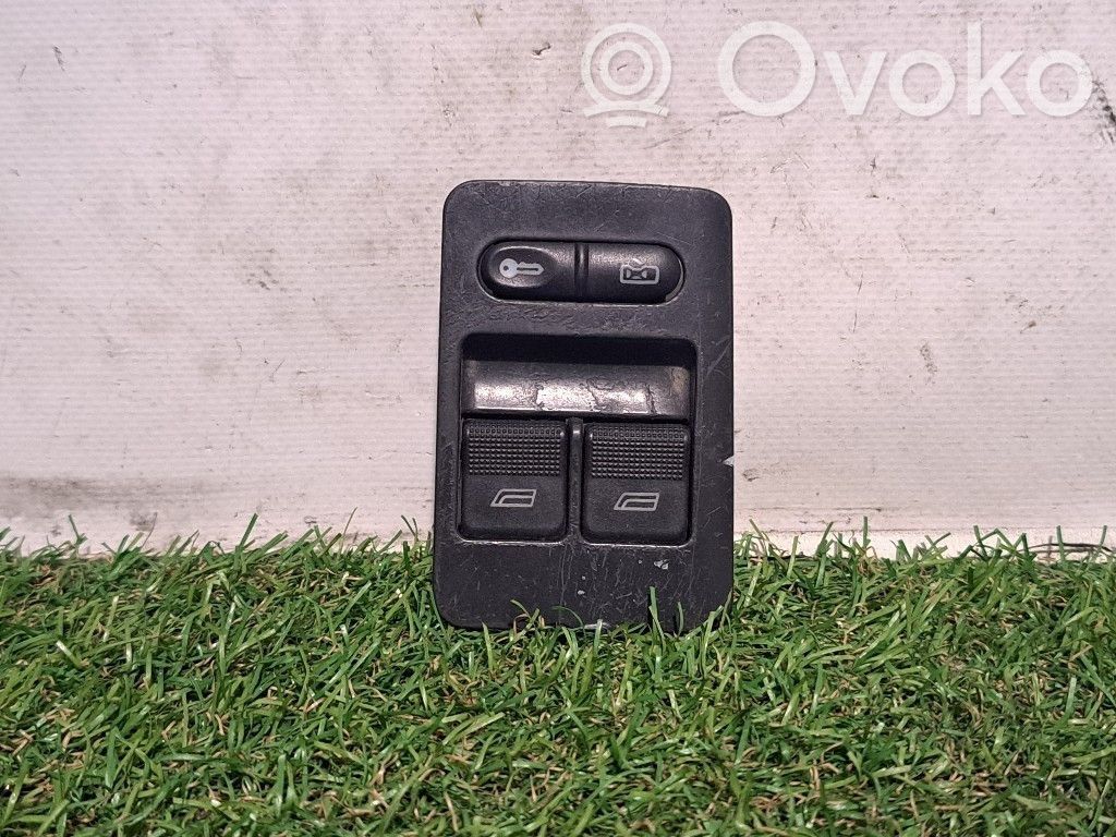 Volkswagen Polo Przyciski szyb 