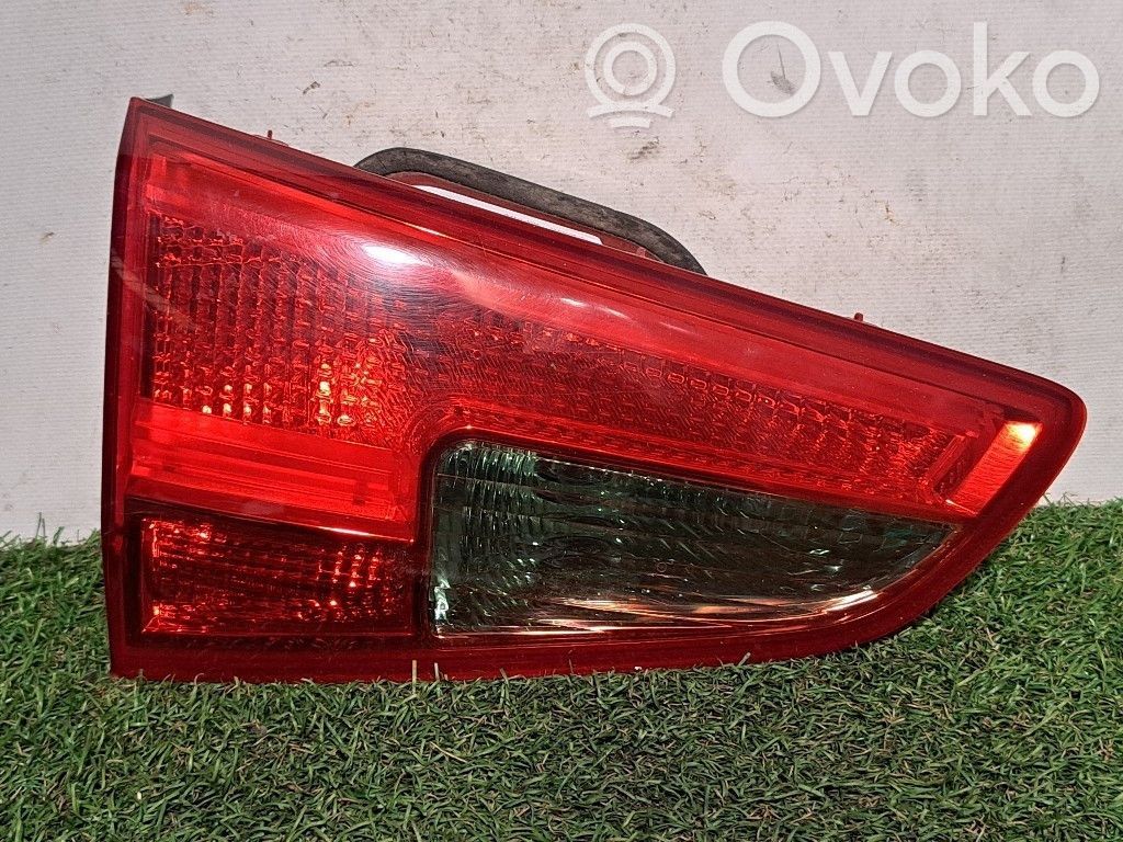KIA Ceed Takaluukun takavalot 