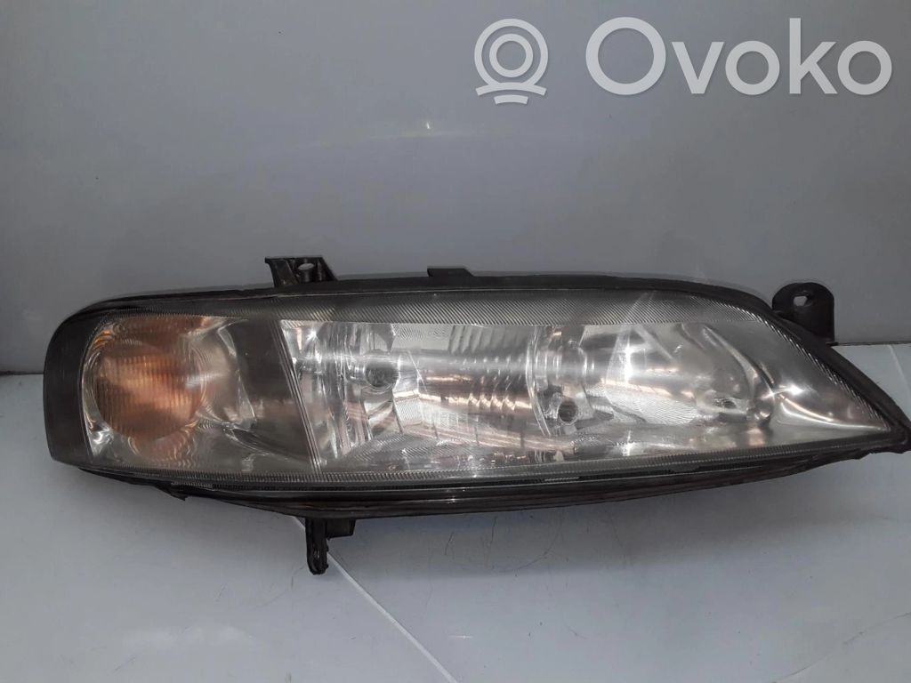 Opel Vectra B Faro/fanale 
