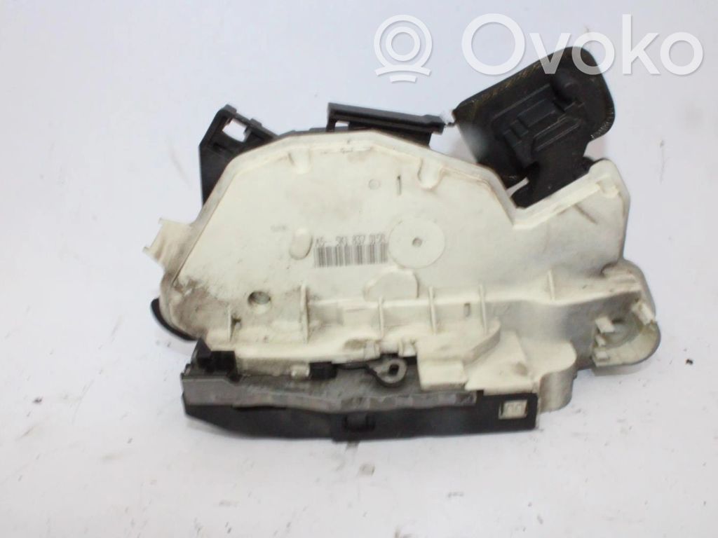 Volkswagen Golf V Serratura portiera anteriore