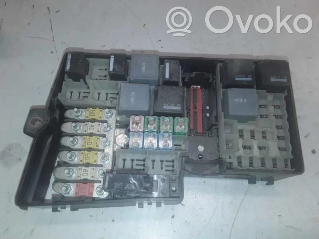Módulo de fusible   518804109