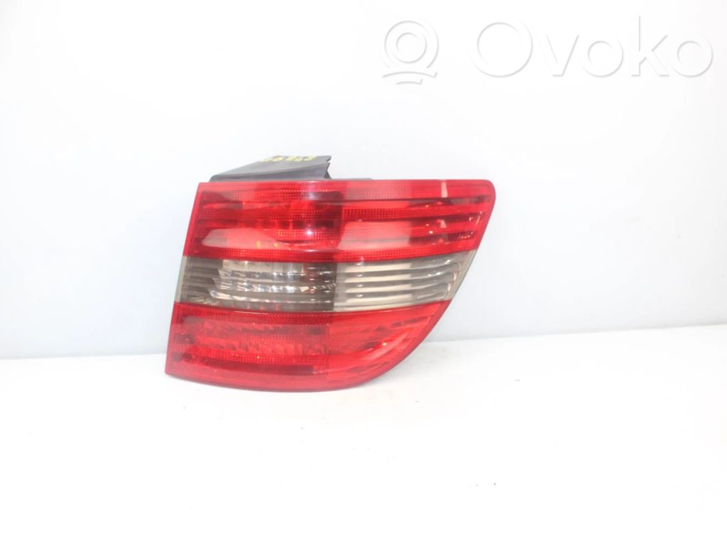 Mercedes-Benz B W245 Lampă spate în caroserie 