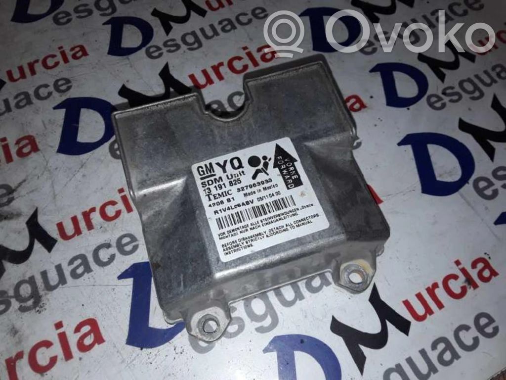 Opel Astra H Unitate/modul de comandă airbaguri 