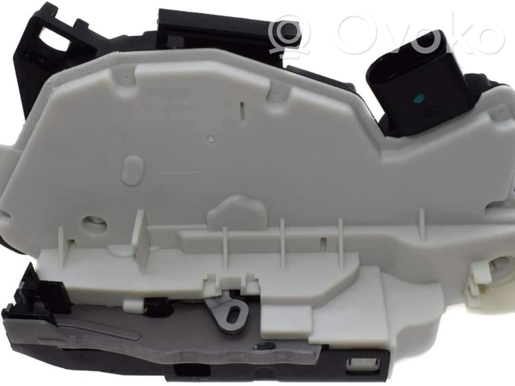 Volkswagen Golf VI Serratura portiera anteriore 