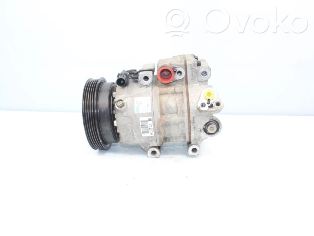 Hyundai i30 Ilmastointilaitteen kompressorin pumppu (A/C) 