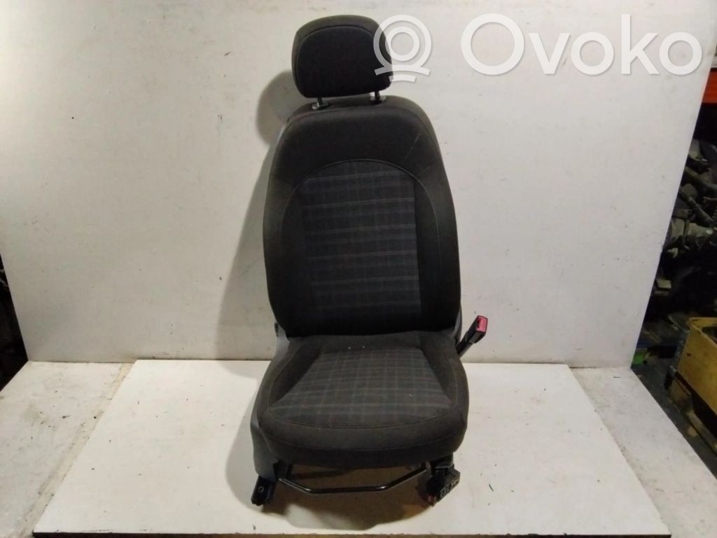 Opel Adam Etumatkustajan istuin 