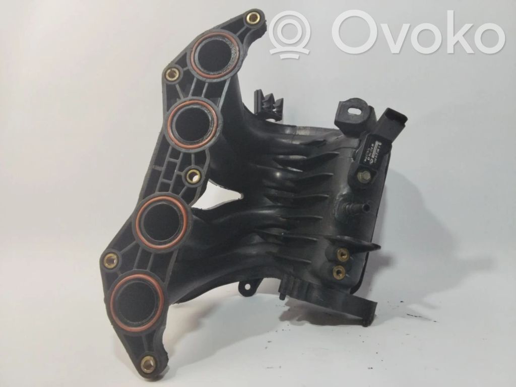 Peugeot 206+ Collettore di aspirazione