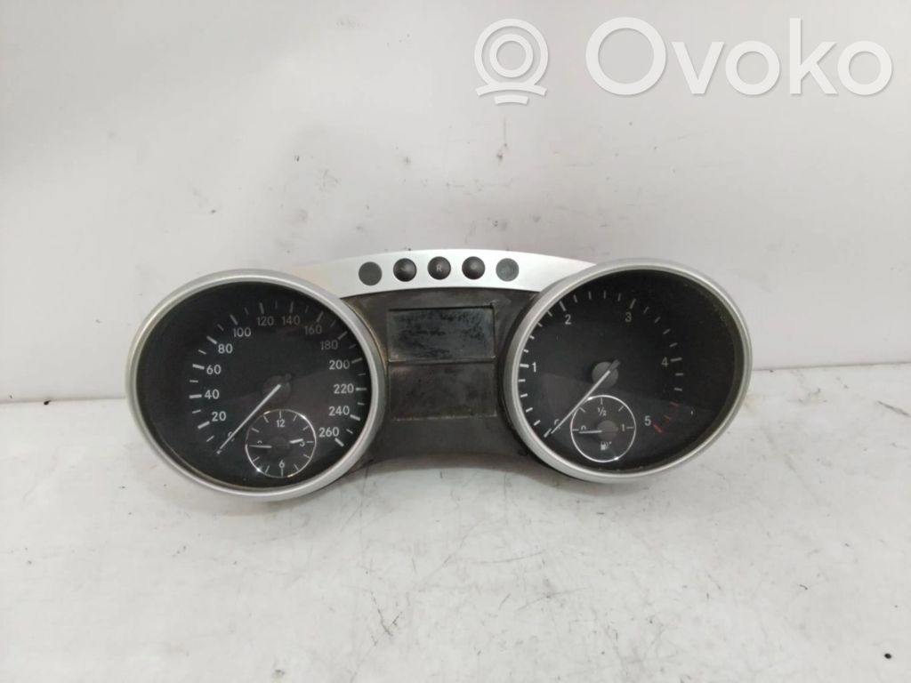 Mercedes-Benz CL C215 Tachimetro (quadro strumenti)