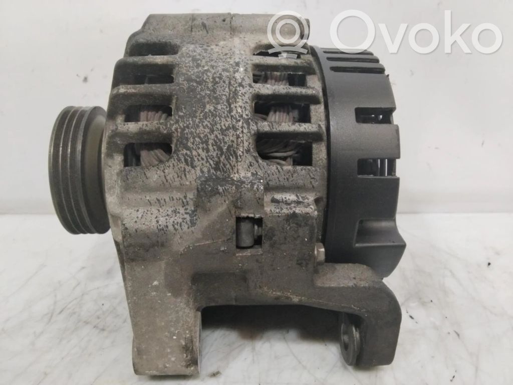 Renault Clio II Generator/alternator 