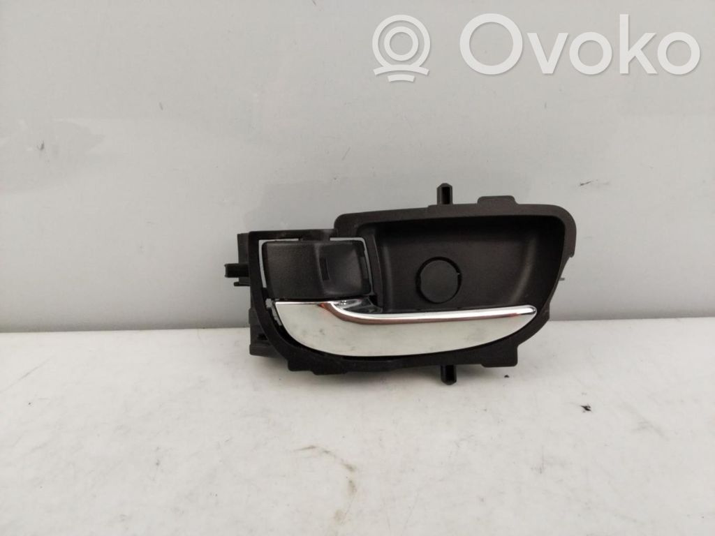 Toyota Yaris Mâner interior ușă spate 
