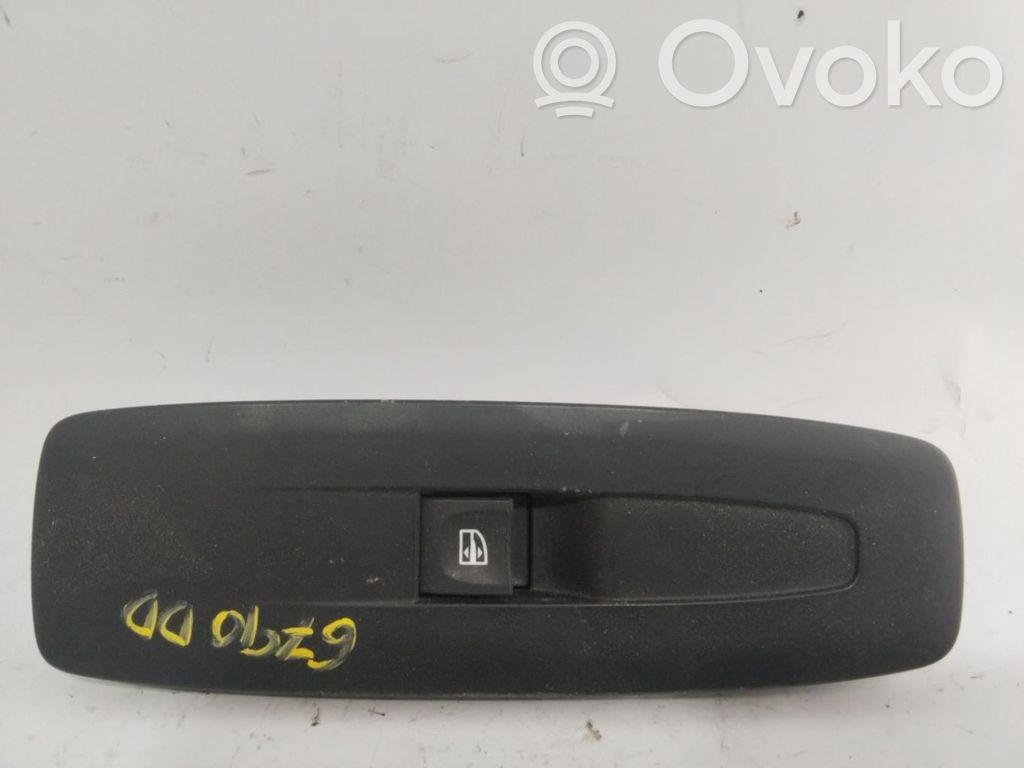 Comutator comandă geamuri electrice   809605274R