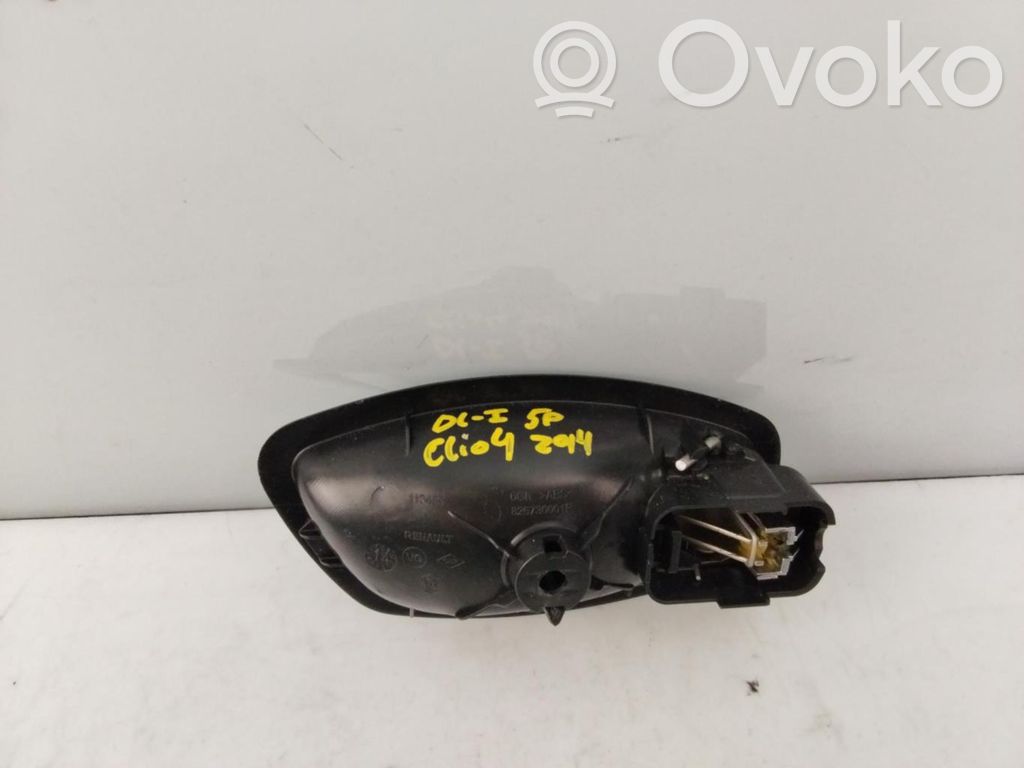 Manecilla interna puerta delantera   826730001R