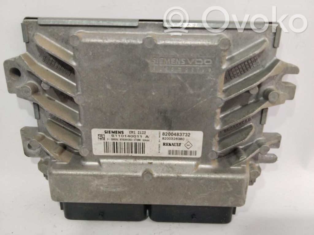 Unidad de control/módulo ECU del motor   8200483732