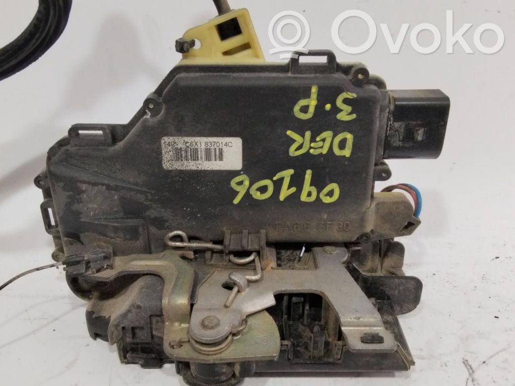 Volkswagen Golf V Etuoven lukko