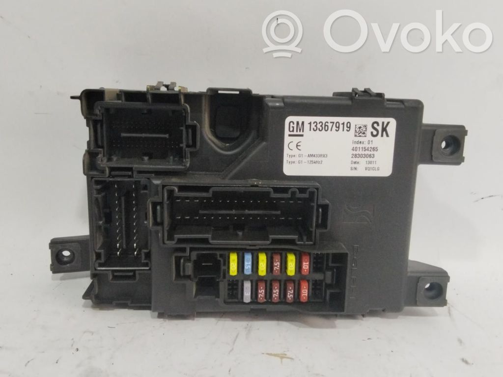 Opel Corsa D Sicherungskasten 