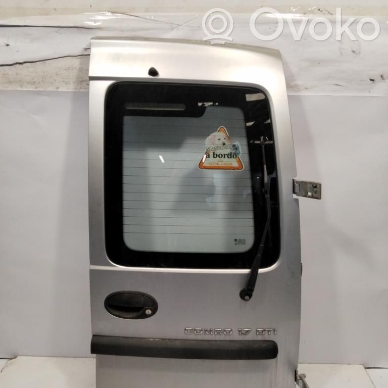 Opel Combo C Puerta del maletero/compartimento de carga 