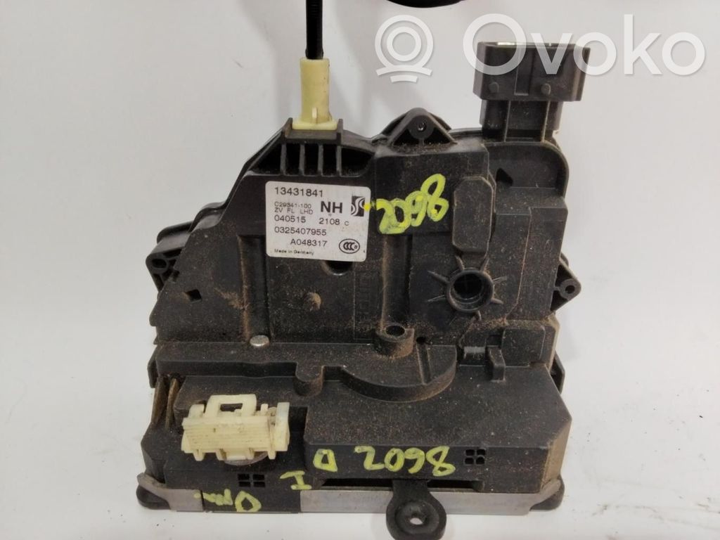 Cerradura de puerta delantera   13431841