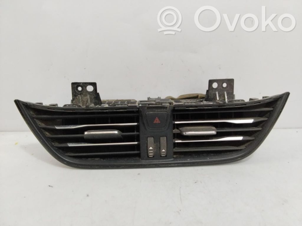 Ford Focus Griglia di ventilazione centrale cruscotto