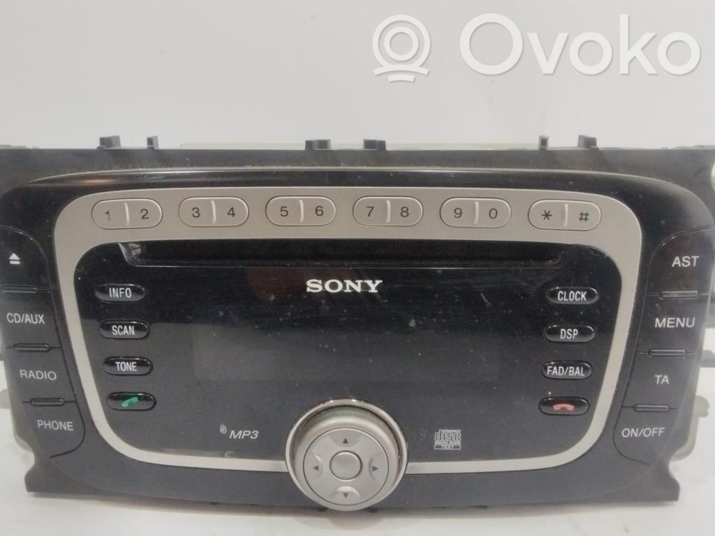 Panel / Radioodtwarzacz CD/DVD/GPS   7M5T18C939EE