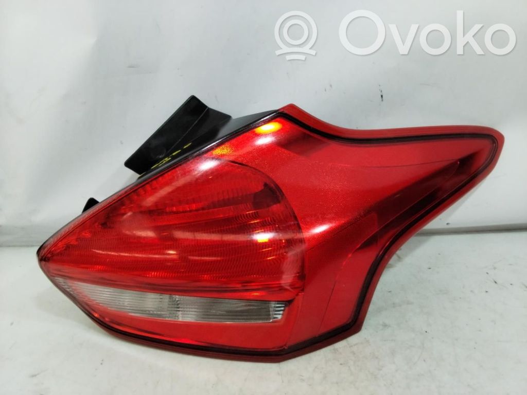 Lampa tylna   F1EB13404B
