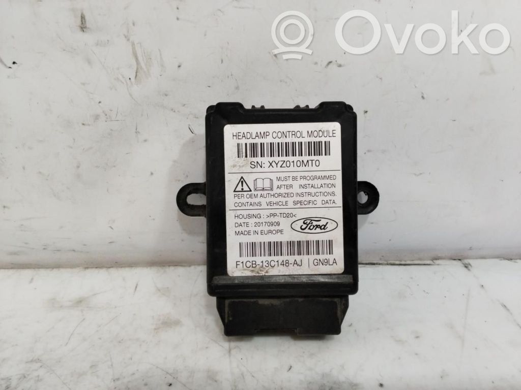 Unidad de control/módulo del motor   F1CB13C148AJ