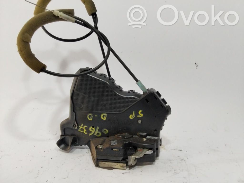 Toyota Corolla E120 E130 Încuietoare ușă față 