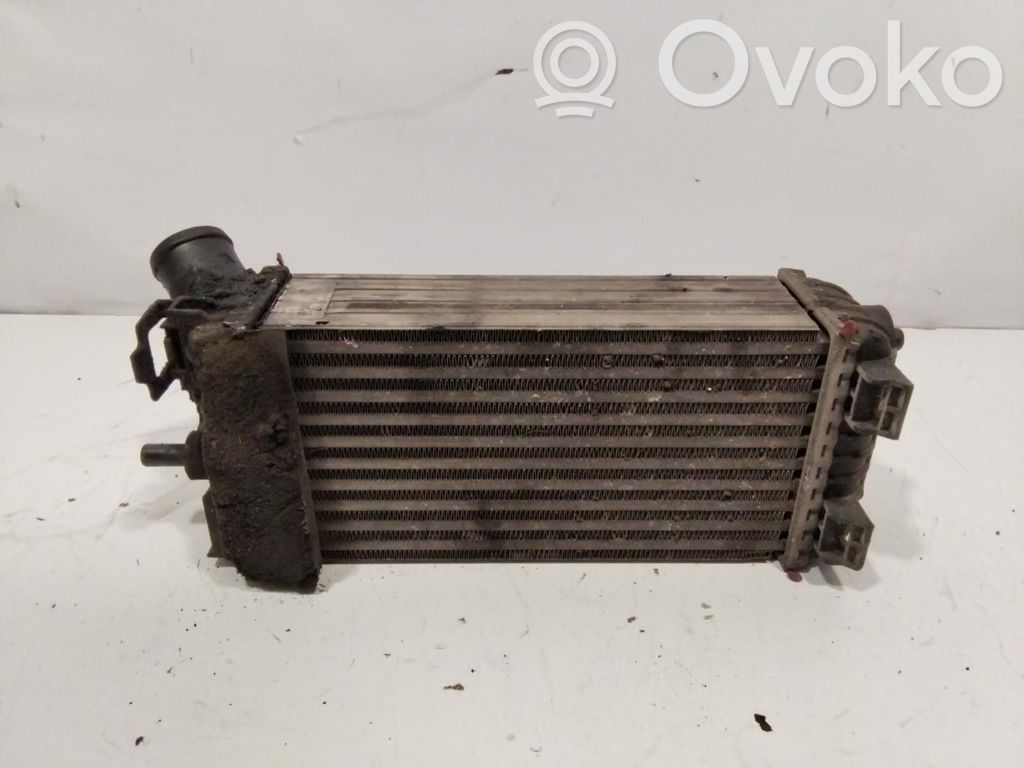 Radiador intercooler   8V619L440CC