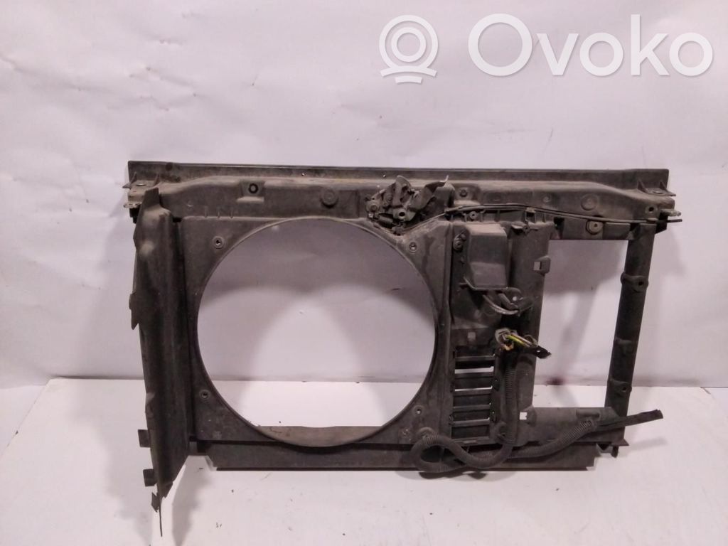 Peugeot 307 Panel lateral delantero 