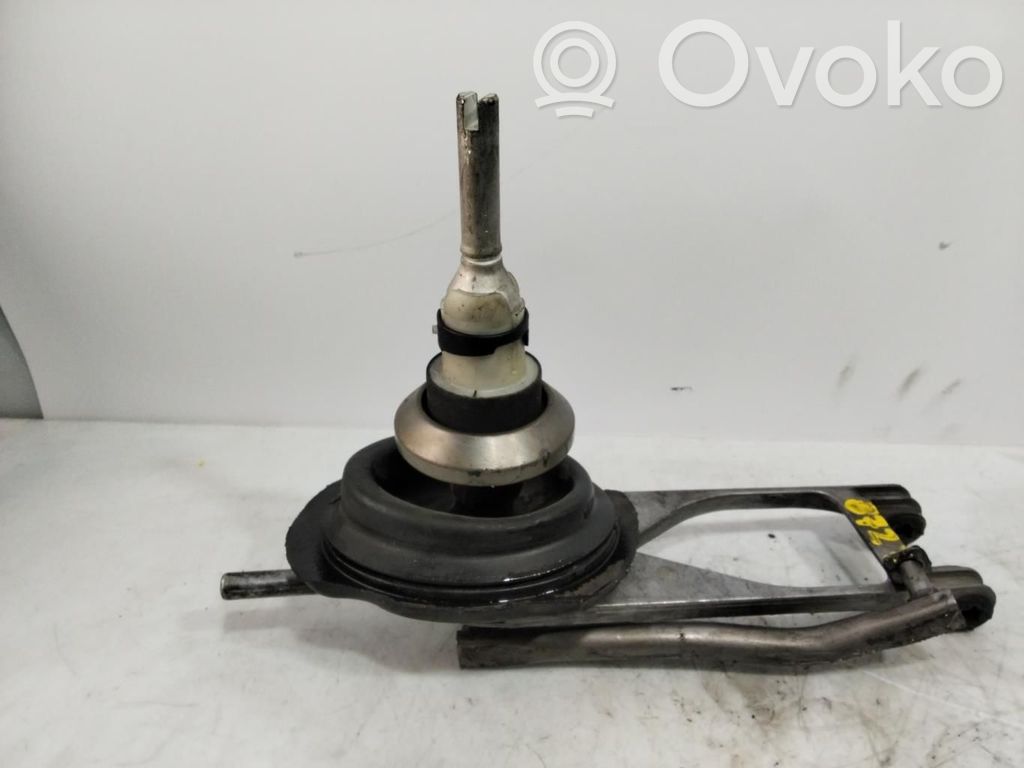 BMW 1 E81 E87 Gear shift rod 
